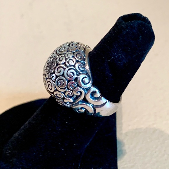 🔥NeW🔥 Artisan Crafted .925 Genuine Sterling Silver Dome Ring - Size 5✨✨✨ - Picture 2 of 9